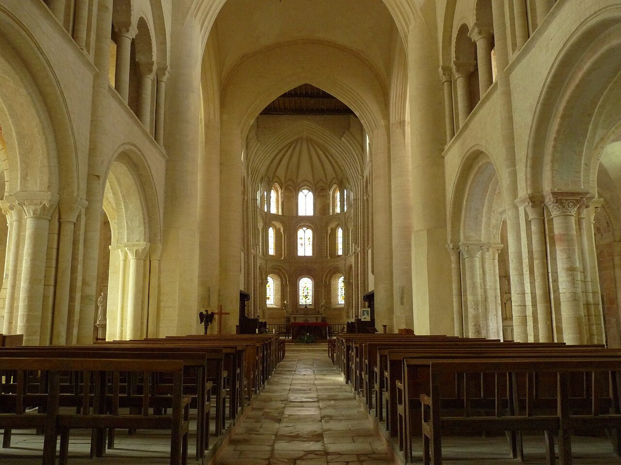 Cerisy la Forêt (50) Abbatiale Saint Vigor Intérieur 02