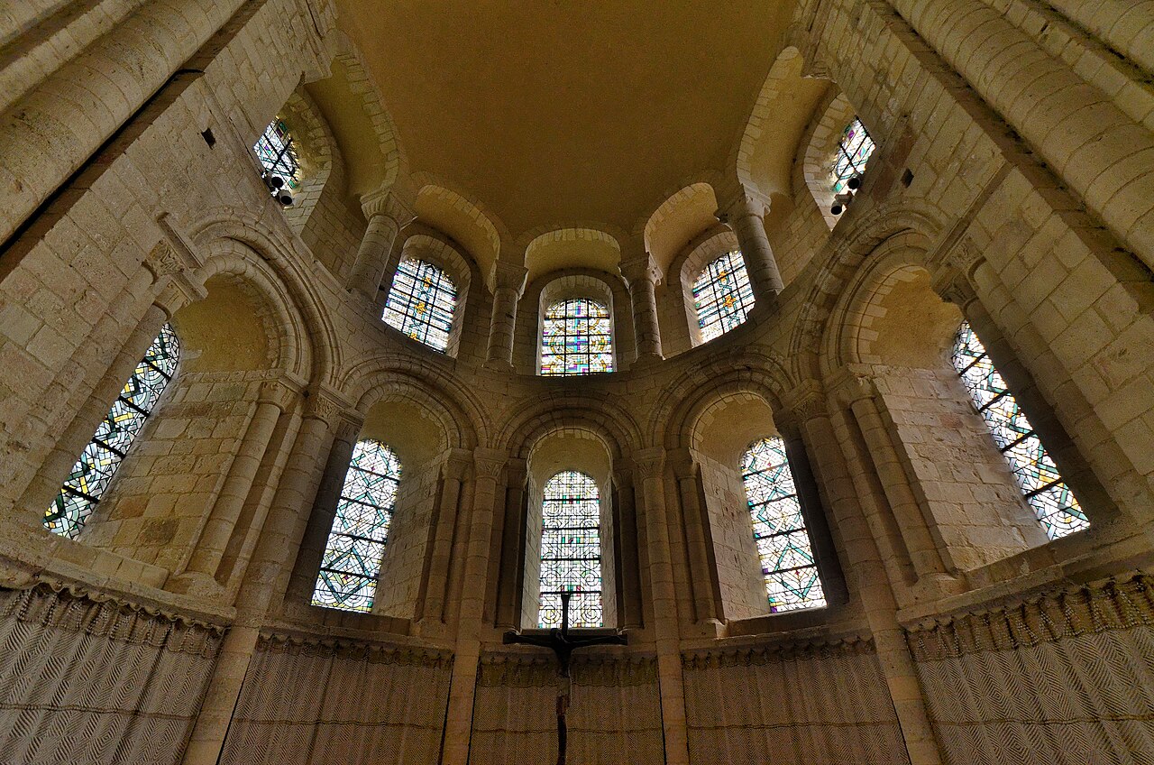 Abbaye de Lessay apse stained glass