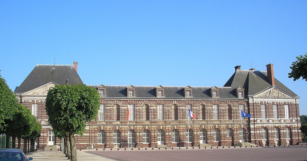 Château des Matignon, Torigni-sur-Vire, hotel de ville